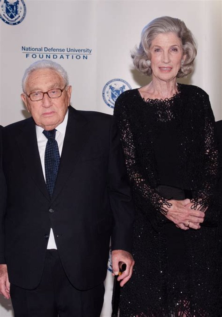 Henry Kissinger wife: Who is Nancy Kissinger?