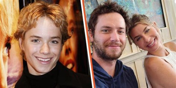 Is Jeremy Sumpter Married To Fiance Lauren Pacheco? Relationship Timeline