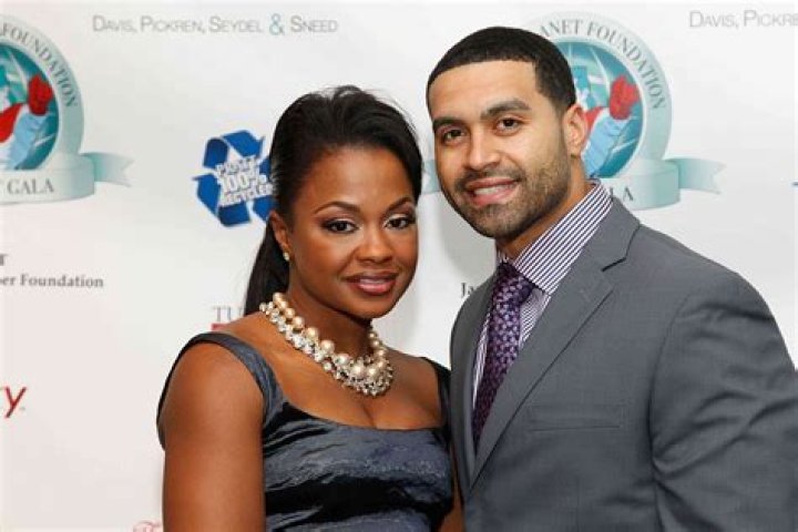 Is Phaedra Parks Dating? Who is Phaedra Parks Dating? Who is Medina Islam?
