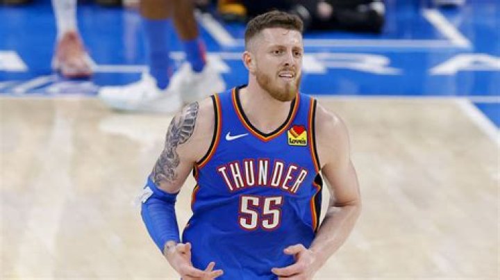 Isaiah Hartenstein Height, Weight, Net Worth, Age, Birthday, Wikipedia, Who, Nationality, Biography
