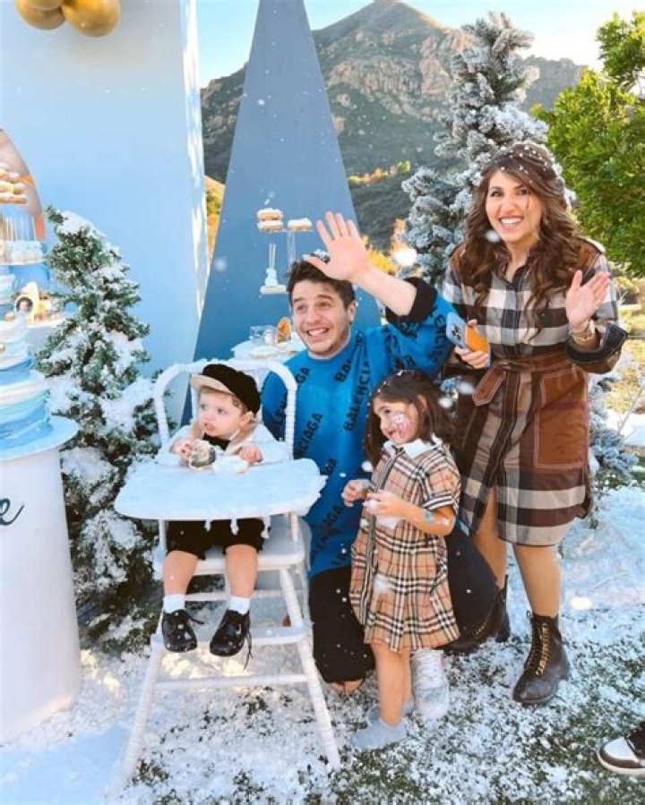 
Jacob Velazquez Height, Age, Family, Biography, Wiki, Net Worth 