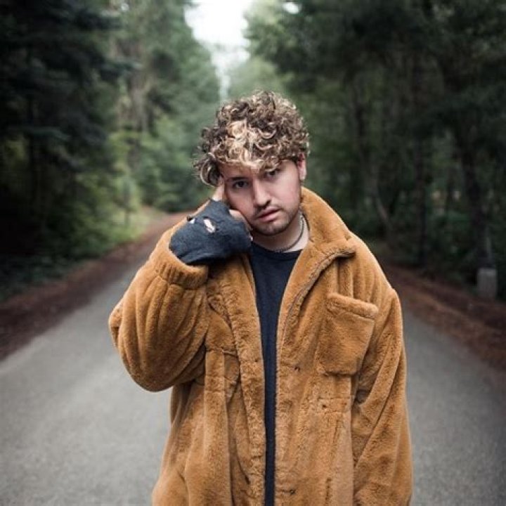 JC Caylen Age, Net Worth, Height, Real Name, Parents, Siblings, Wiki Bio