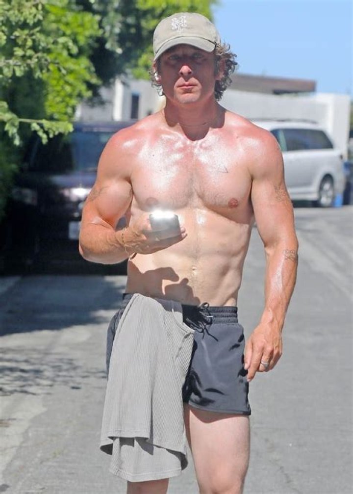 
Julie Brady Height, Weight, Net Worth, Age, Birthday, Wikipedia, Who, Nationality, Biography 