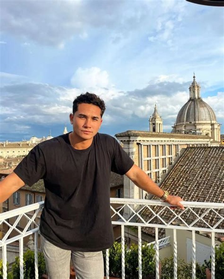 
Kekoa Kekumano Height, Weight, Net Worth, Age, Birthday, Wikipedia, Who, Nationality, Biography 