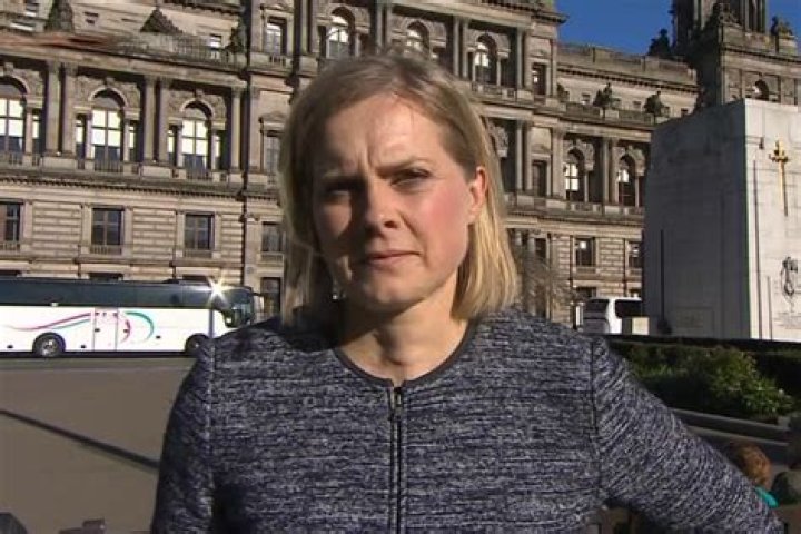 
Lorna Gordon Illness: What Disease Does The BBC Journalist Have? 