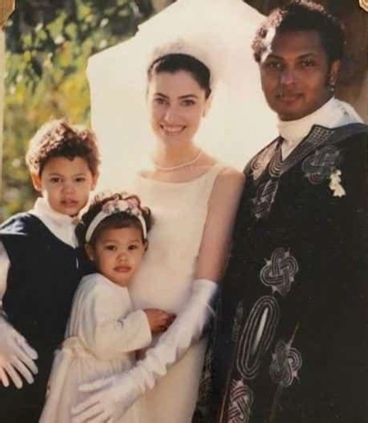 Madchen Amick Husband David Alexis and Two Children Are Her Family