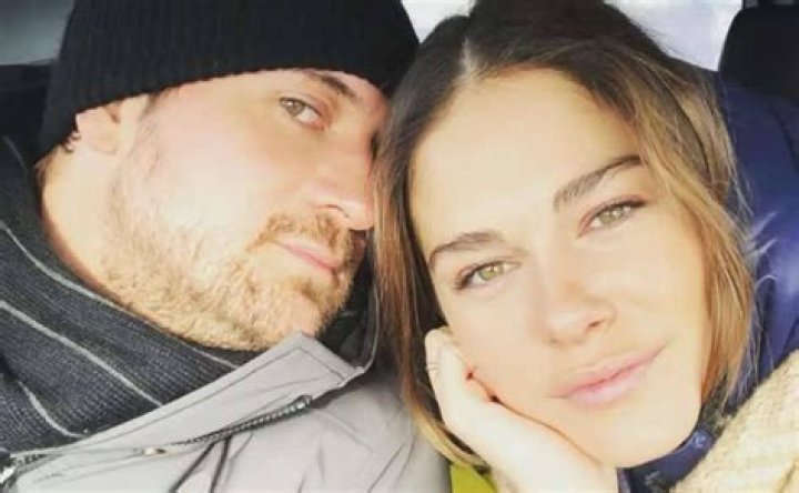 
Maripier Morin And Her Boyfriend Jean-Philippe Perras Are Parents To A Beautiful Daughter 