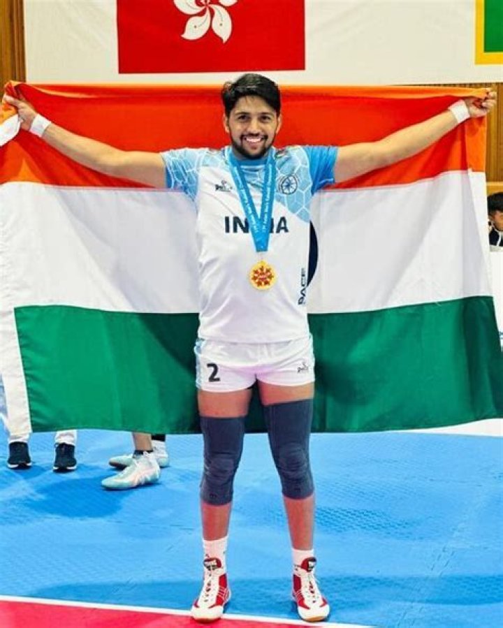 Nitesh Kumar Height, Weight, Net Worth, Age, Birthday, Wikipedia, Who, Nationality, Biography
