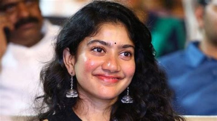 
Sai Pallavi Height, Weight, Net Worth, Age, Birthday, Wikipedia, Who, Instagram, Biography 