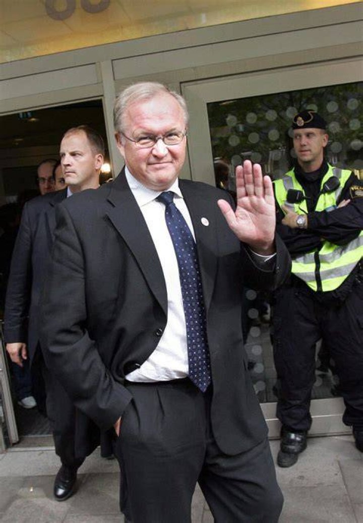 
Stefan Persson Height, Weight, Net Worth, Age, Birthday, Wikipedia, Who, Instagram, Biography 